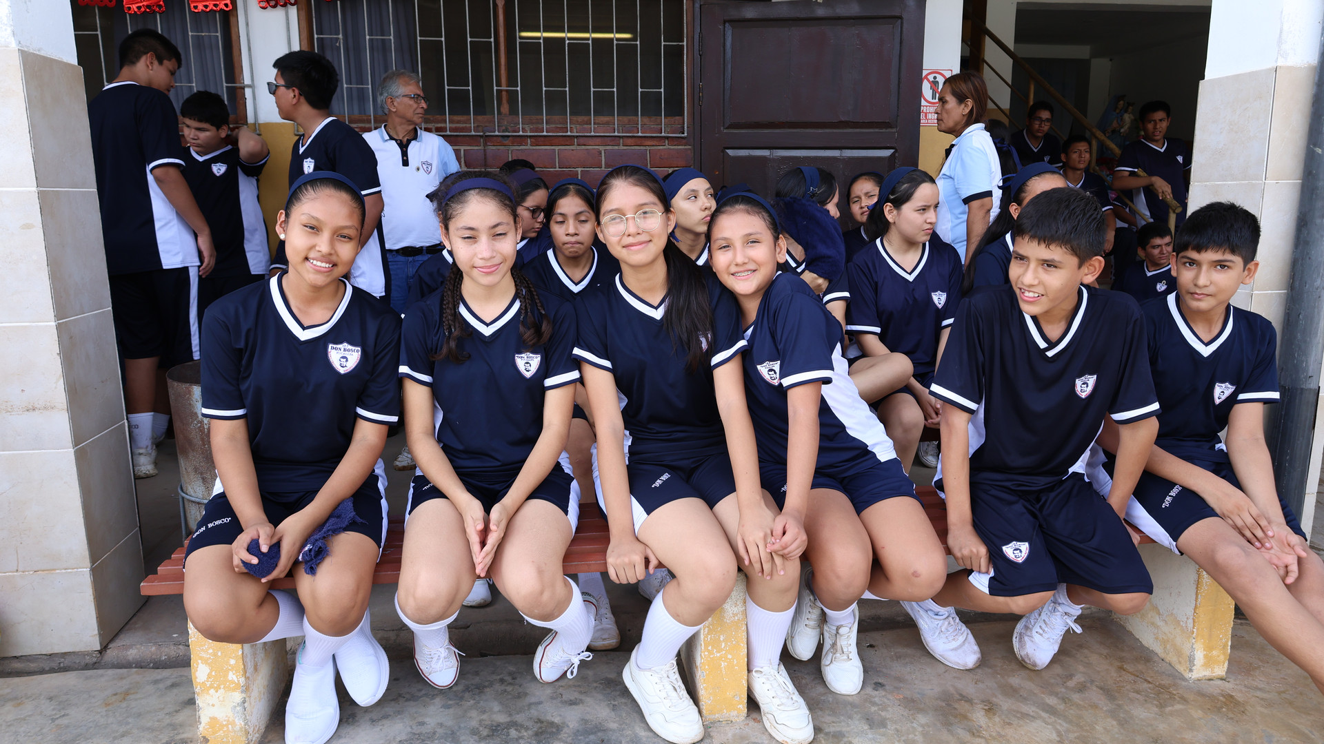 Estudiantes fortalecen valores a través del vóley