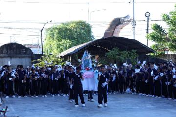 Quinto Día Mes Mariano en el Colegio — foto 7